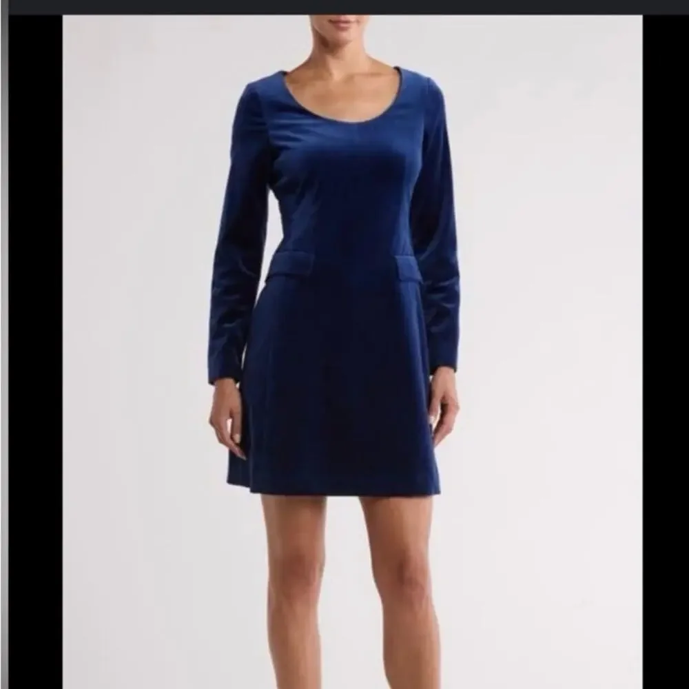 NWT Theory Navy blue velvet mini dress with long sleeves (size 6) 234